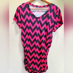 Cato Fashions Hot Pink & Black Chevron Print Top